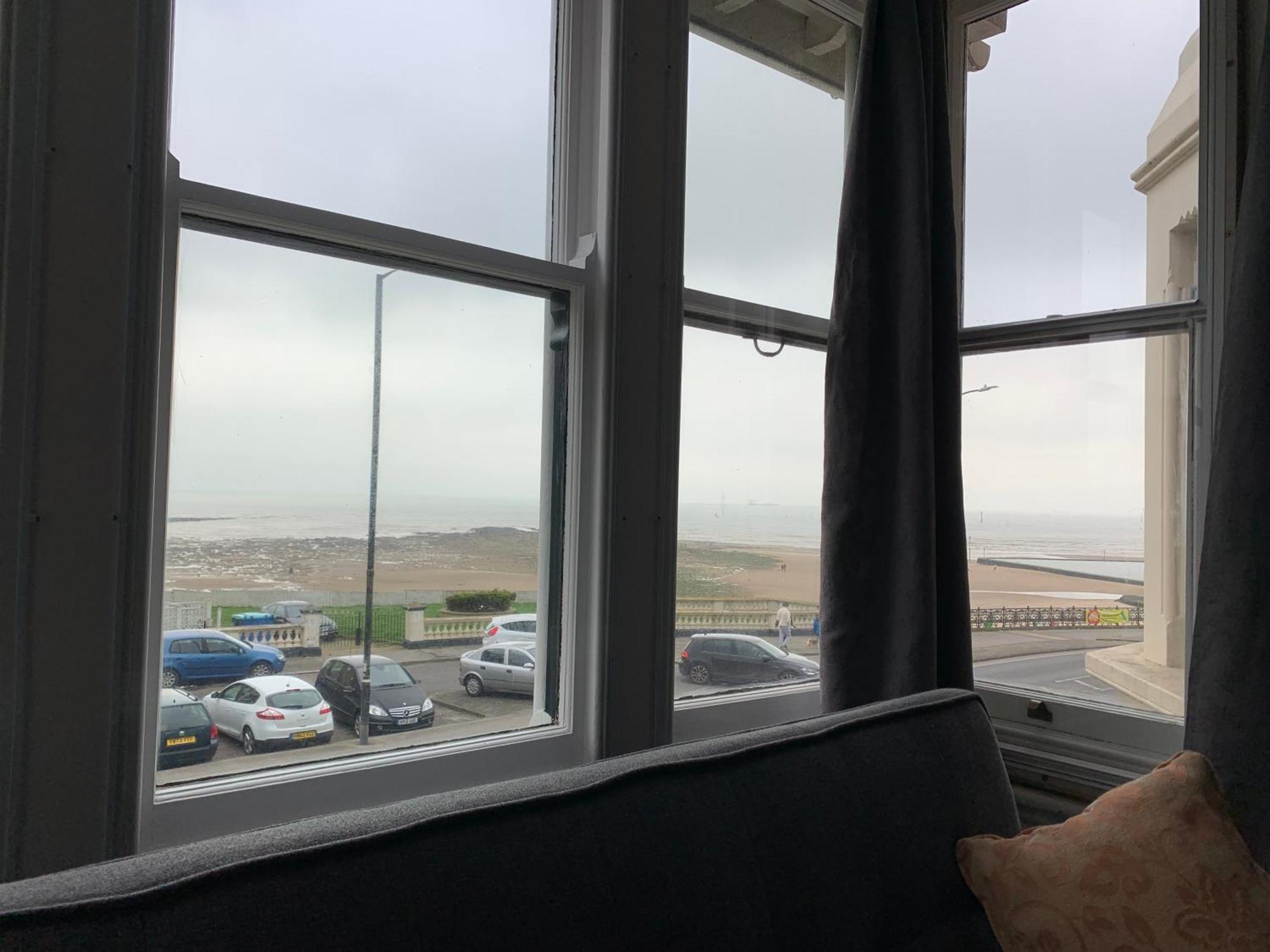 Ocean View Double With Ensuite, With Access To Private Garden And Bike Store Margate Eksteriør billede